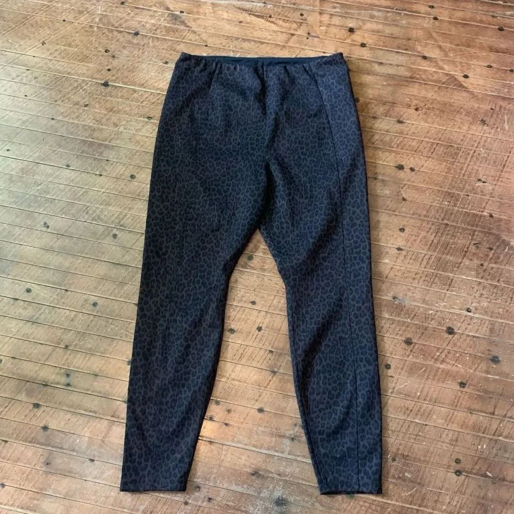 Liverpool cheetah print stretchy size 14 normcore pull on pants